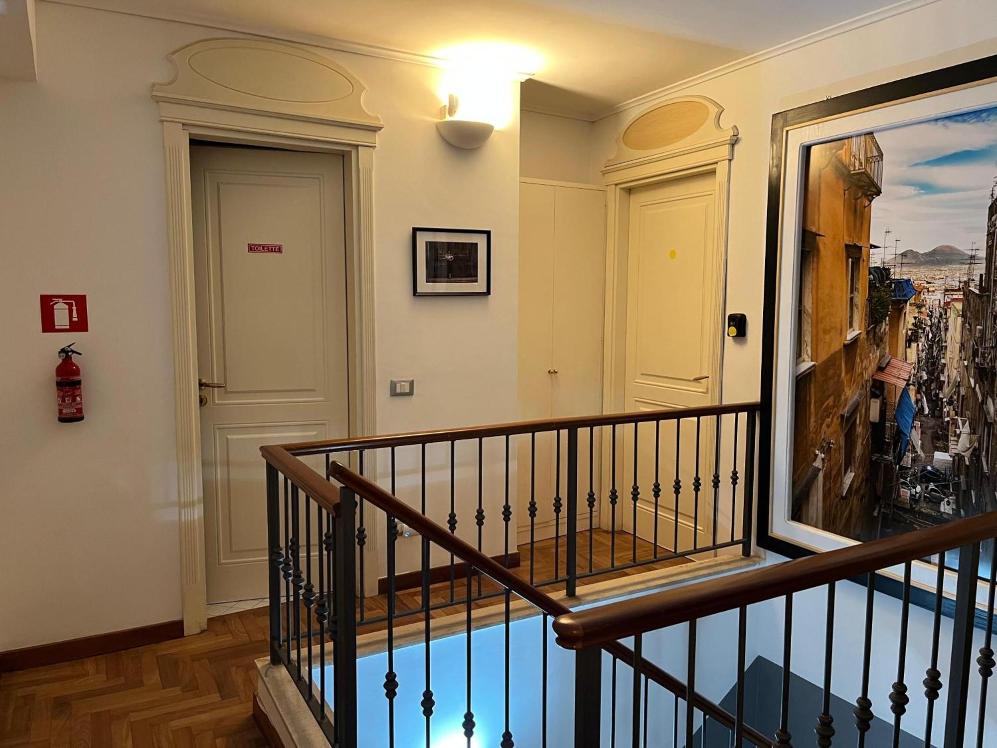 Rota House - Apartment In Santa Chiara, The Heart Of Naples Napoli Ngoại thất bức ảnh